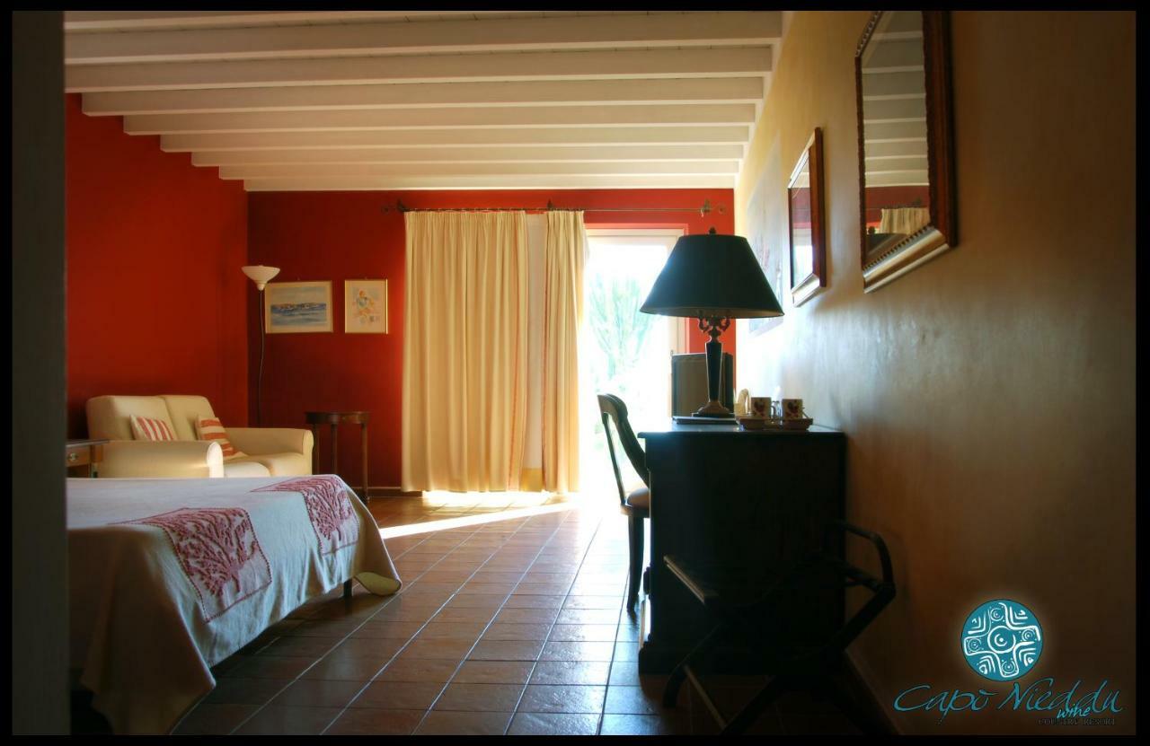 Country Resort Capo Nieddu Santa Caterina Di Pittinuri  Exterior foto