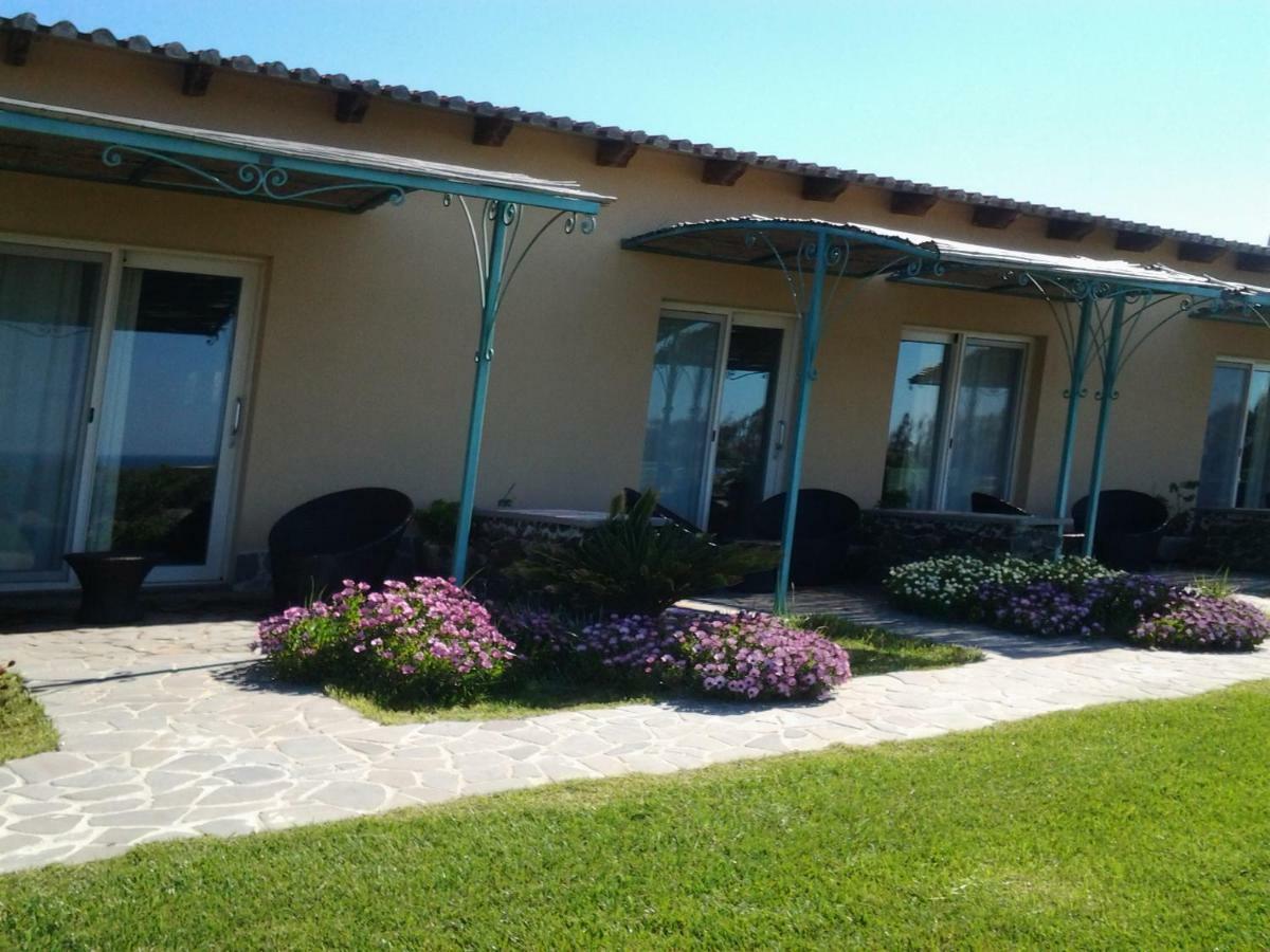 Country Resort Capo Nieddu Santa Caterina Di Pittinuri  Exterior foto